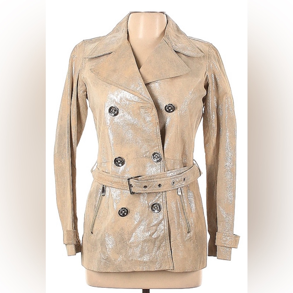 This is a MK leather jacket Size 2. Purchased on Thredup. It’s in great shape.